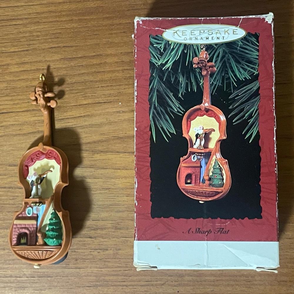 Hallmark Keepsake Ornament - A Sharp Flat / 1994
